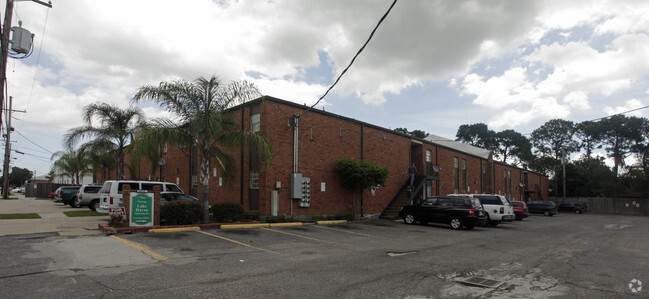 Primary Photo - Lake Haven Riverside Court