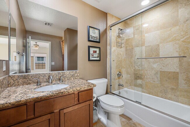 Building Photo - 52230 Desert Spoon Ct