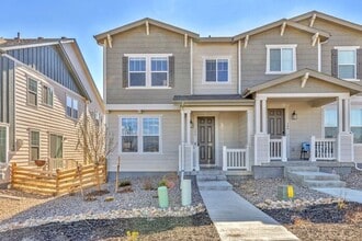 Building Photo - Off-The-Charts Incredible Collier Hill Home