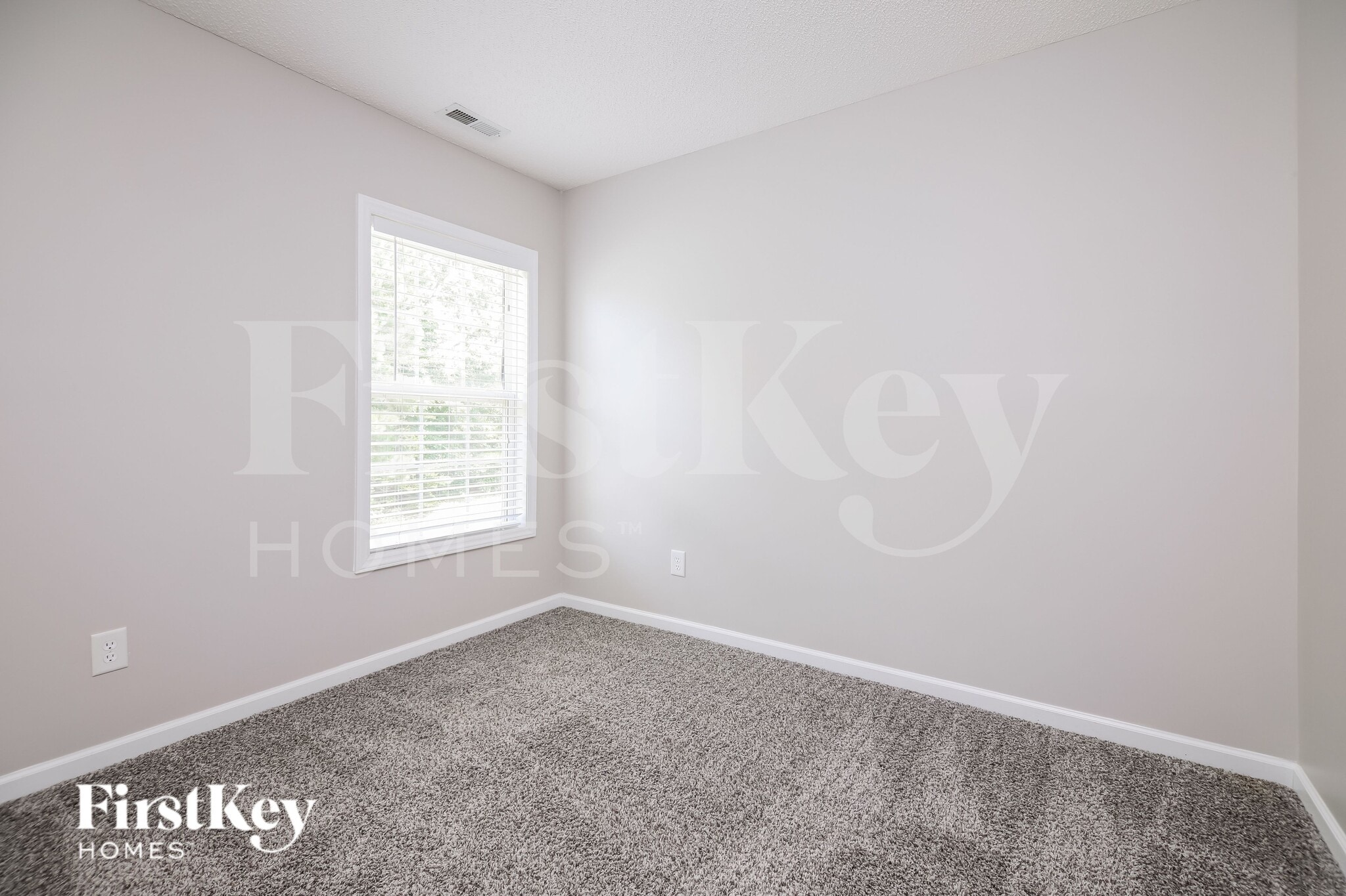 Building Photo - 4306 Lady Slipper Ln