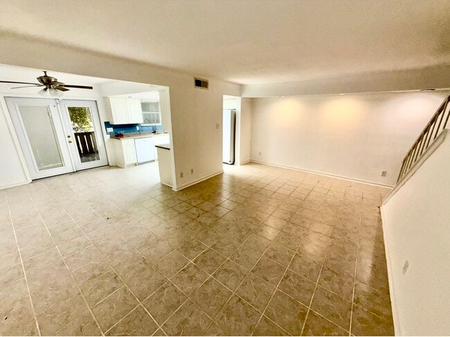 Building Photo - 5005 Georgi Ln