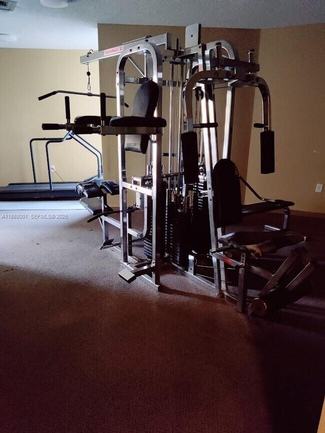 Building Photo - 4384 NW 9th Ave