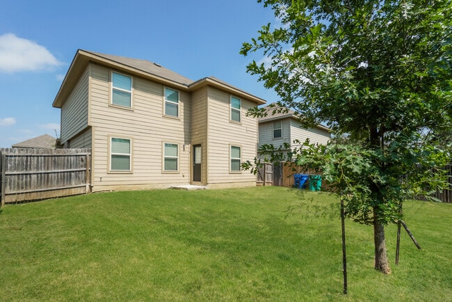 Building Photo - 10730 Goose Way