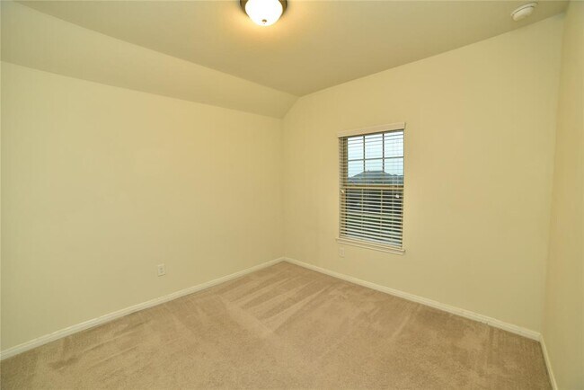 Building Photo - 5118 Kingship Ct