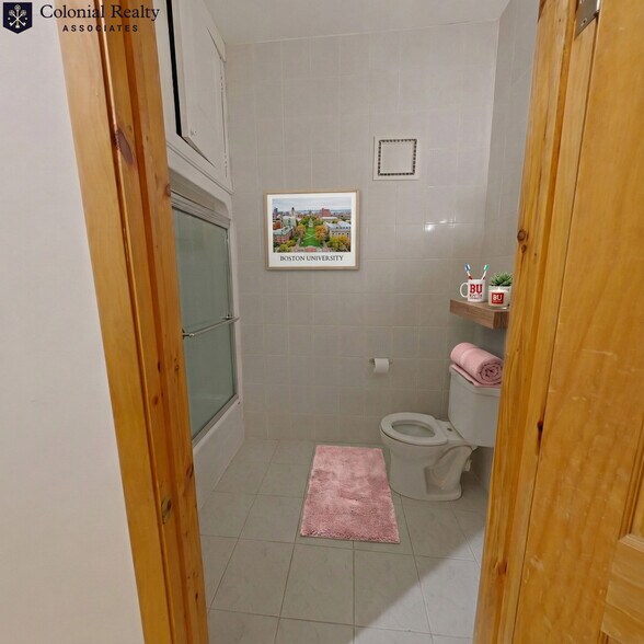 Building Photo - 25 St Marys Ct