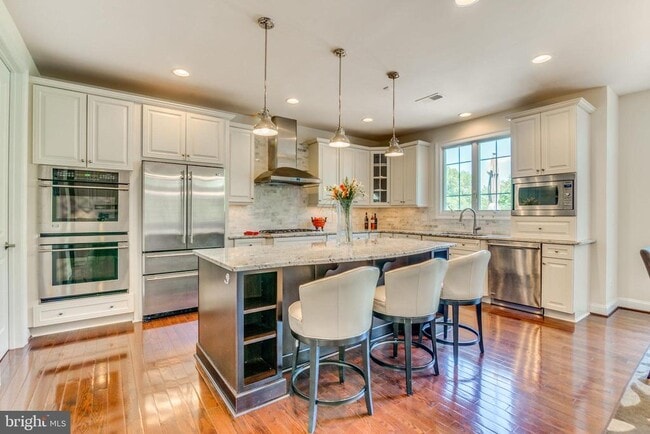 Building Photo - 1751 Tysons Crest Ln