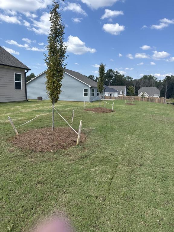 Building Photo - 205 Overton Dr