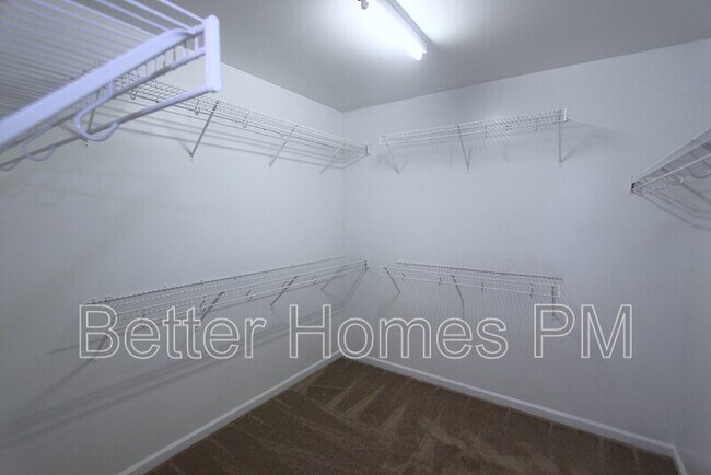 Building Photo - 12405 Honeychurch St
