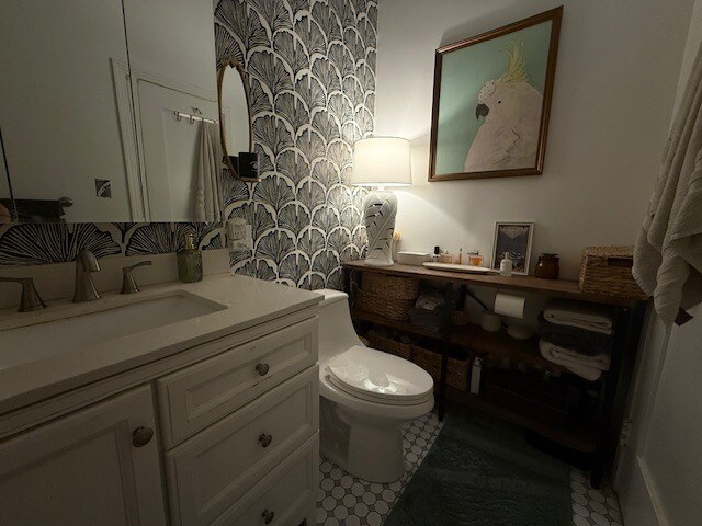 BATHROOM - 410 N Orange Grove Ave