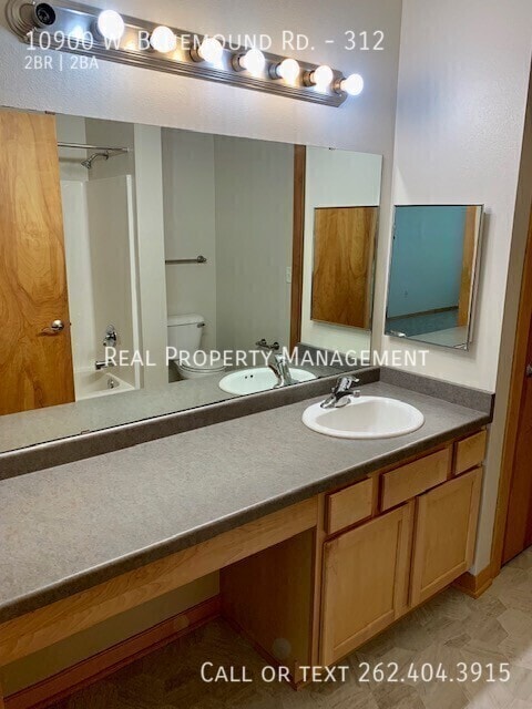 Building Photo - 10900 W Bluemound Rd