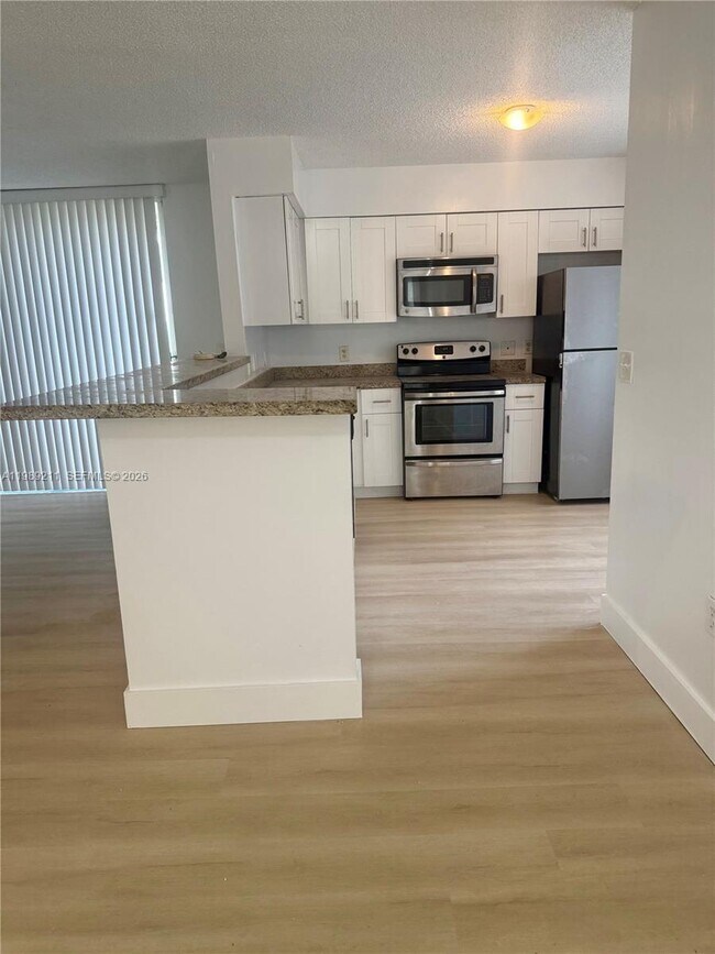 Building Photo - 12142 St.Andrews Pl