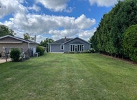 Building Photo - 26528 W Ingleside Shr Rd