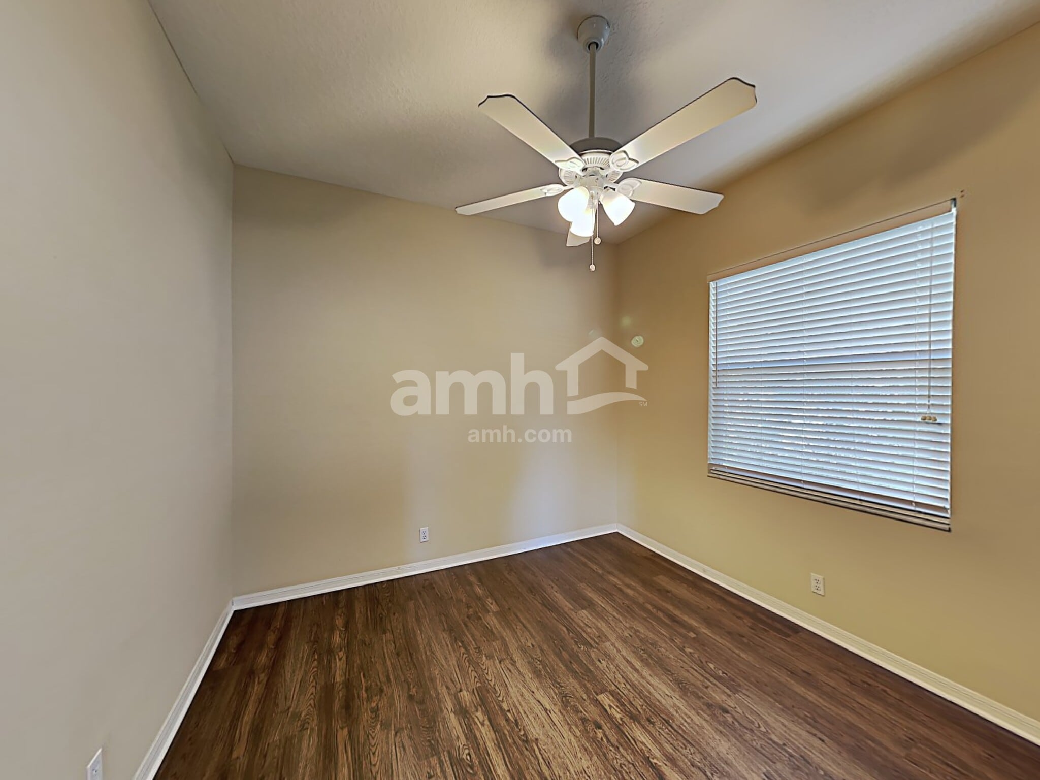 Building Photo - 4817 76th Ct E