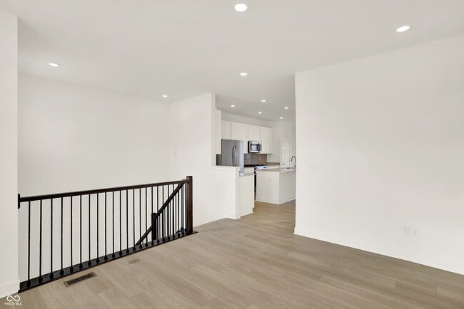 Building Photo - 4927 Gilet Dr