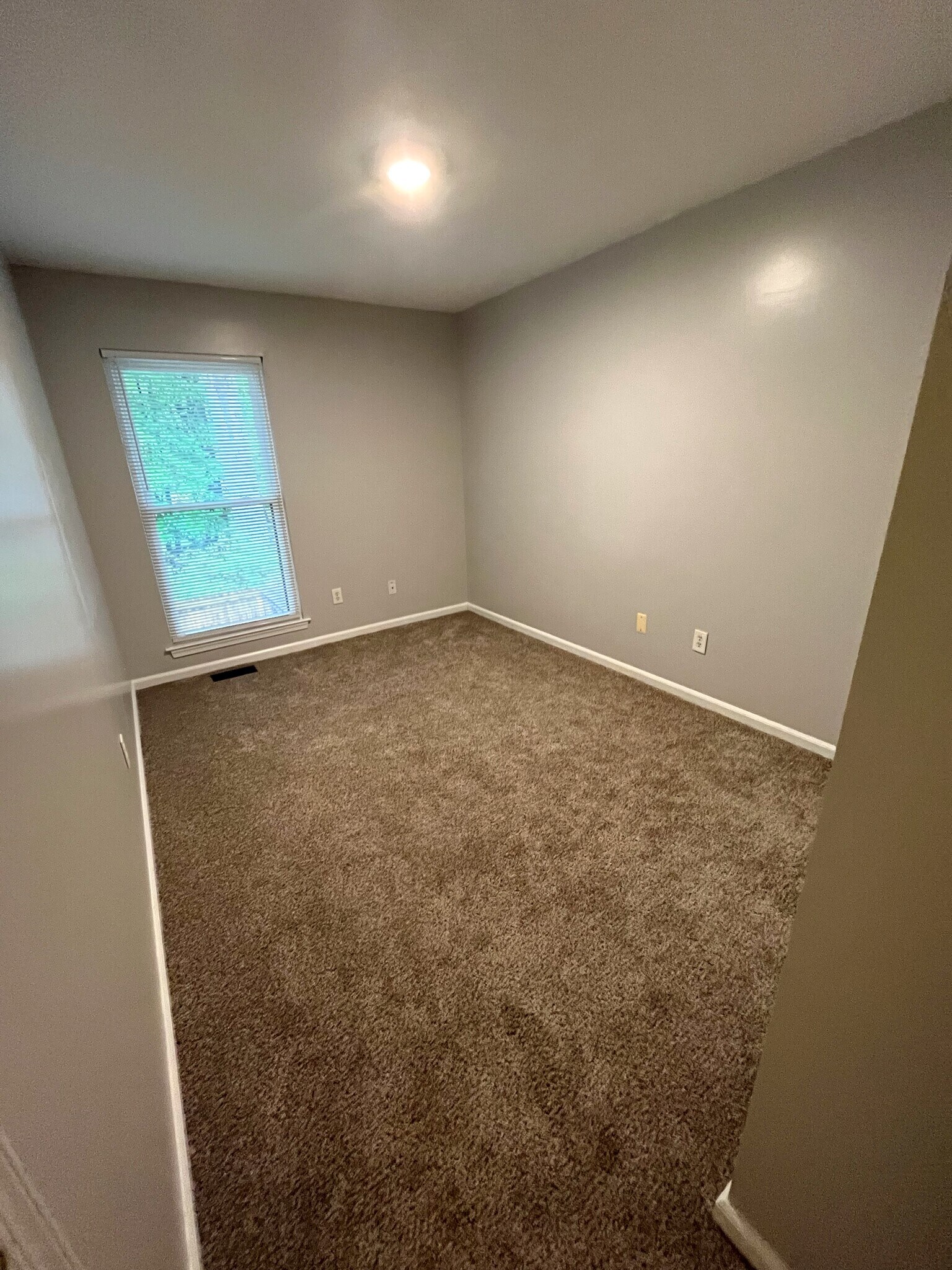Spare Bedroom #1 - 1035 Willow Green Dr
