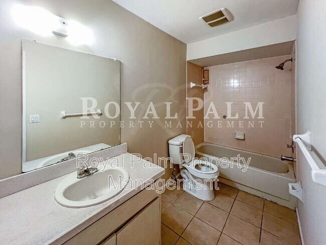 Building Photo - 17582 Cypress Point Rd