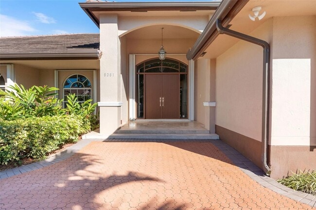 Building Photo - 8281 SW 84th Terrace