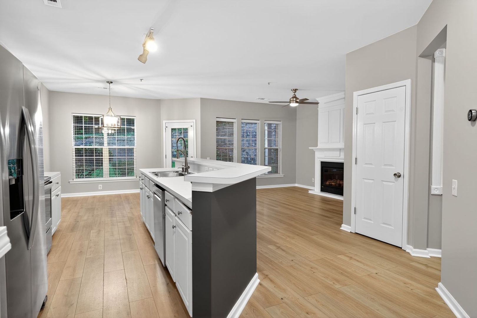 Building Photo - 3208 Margellina Drive