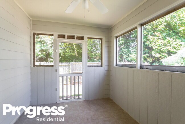 Building Photo - 4953 Abbotts Glen Trail NW