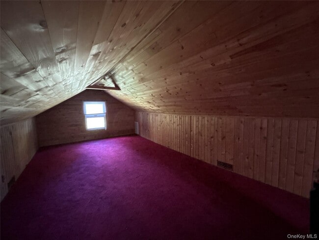 Building Photo - 135 Rudd Pond Rd