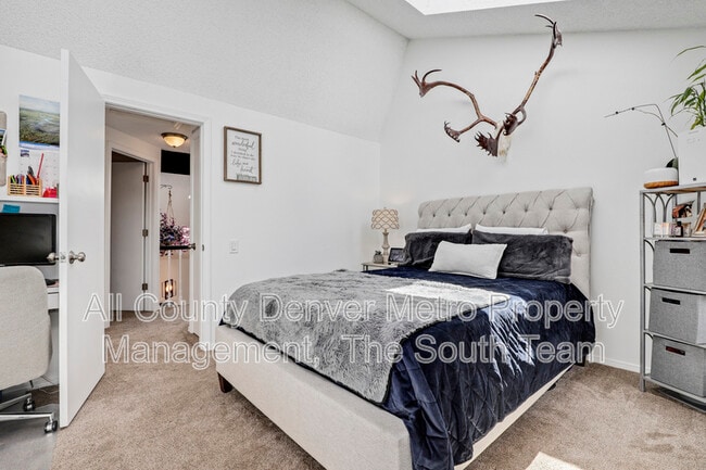 Building Photo - 2890 W Long Cir