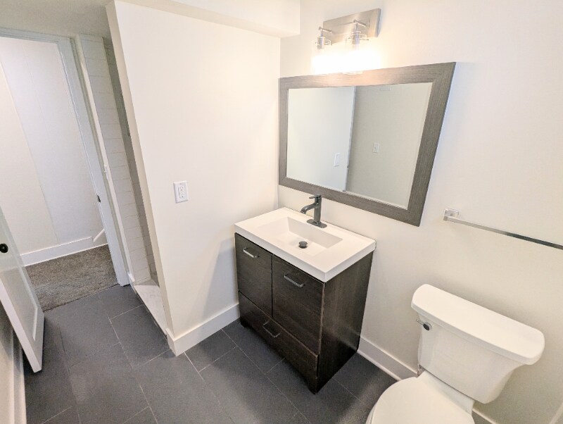 Building Photo - 4248 Regent Ave N