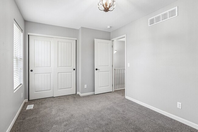 Building Photo - 15915 Filmore Cir