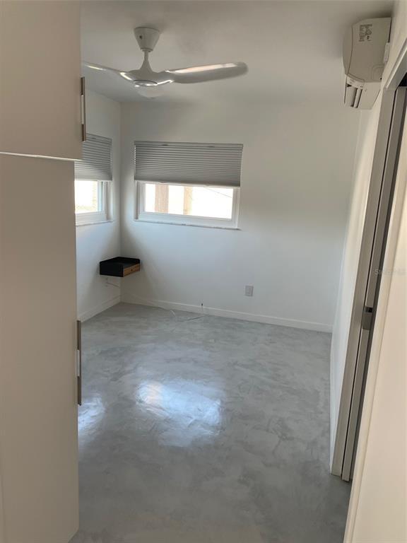 Building Photo - 224 6th Ave N