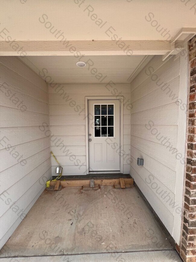 Building Photo - 2129 Bobwhite Ct