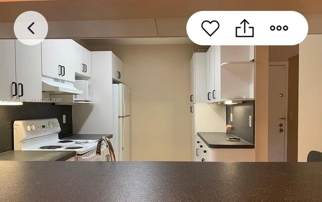 Building Photo - 8540 SW 149th Ave