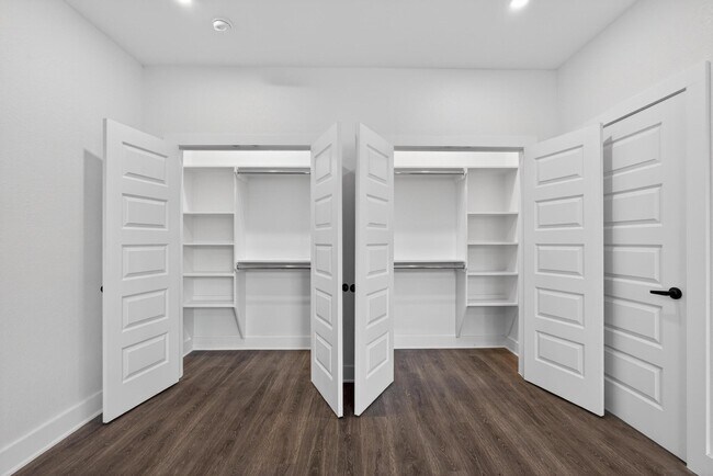 Building Photo - 3411 Nance St