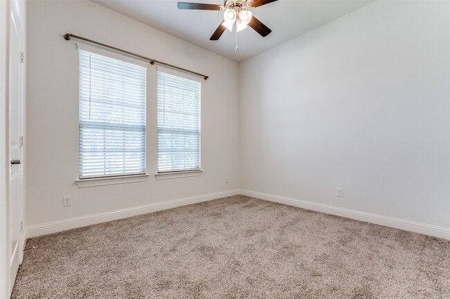 Building Photo - 7412 Twisted Thicket Ln