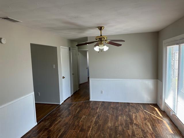 Building Photo - 4614 Hanover Dr