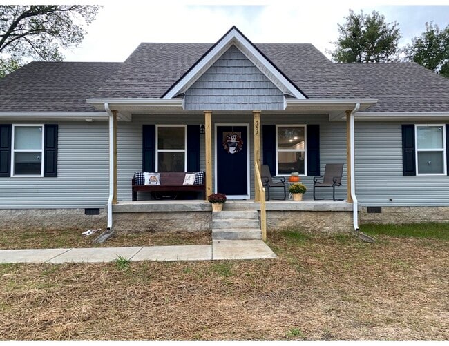 Primary Photo - 351 Holly Grove Rd