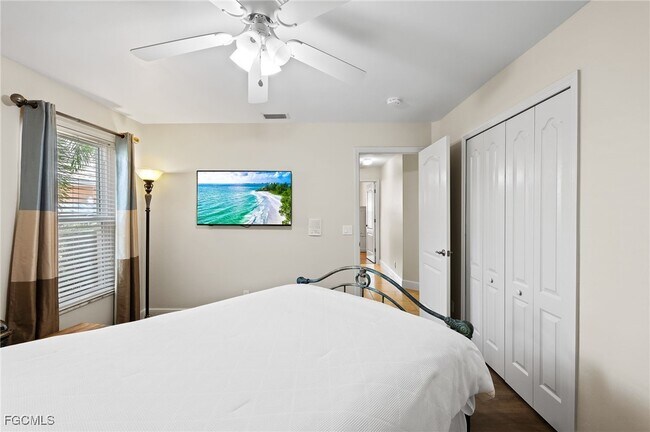 Building Photo - 1250 Silverstrand Dr