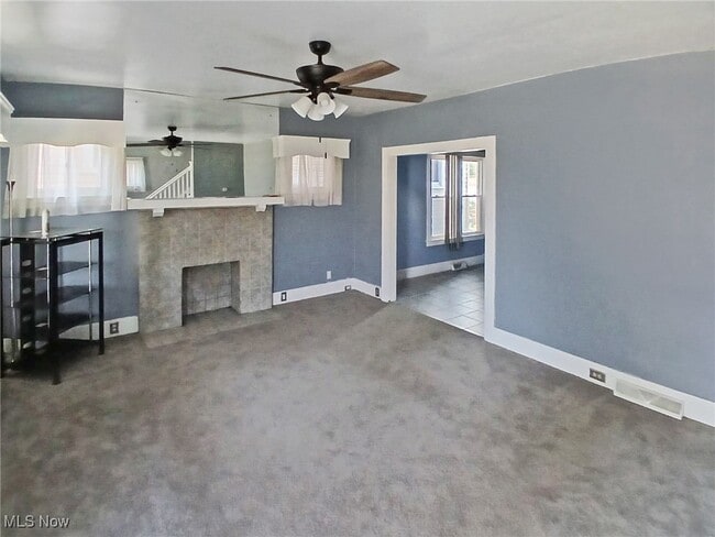 Building Photo - 1334 Oak Grove Ave