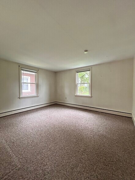 Building Photo - 131 Sharpless St