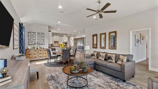 Building Photo - 2512 Goldfinch Dr