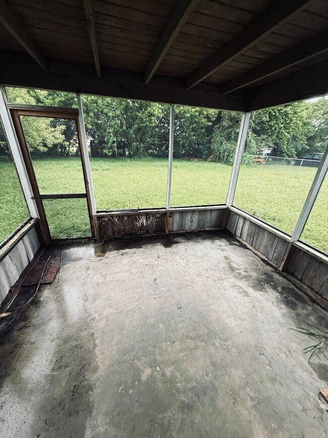 Building Photo - 3 BR / 1.5 BA HOME IN MELBOURNE