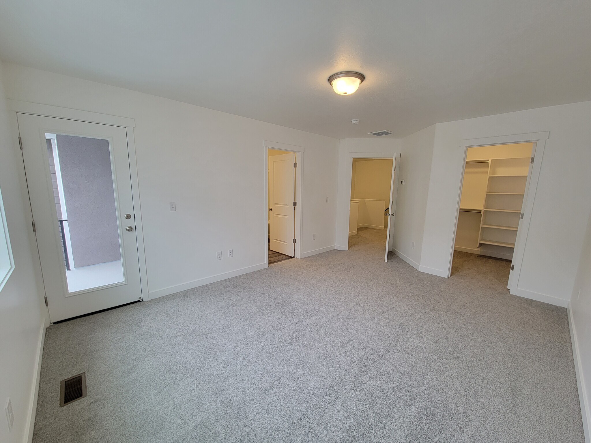 Building Photo - 15068 S Wild Horse Way