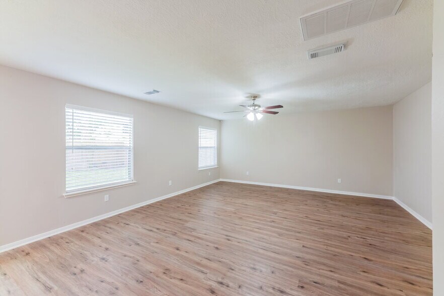 Building Photo - 5515 Deer Timbers Trail