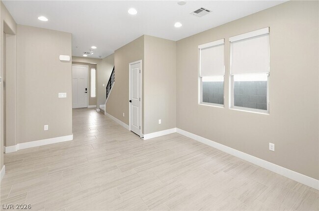 Building Photo - 11807 Pandion Ave
