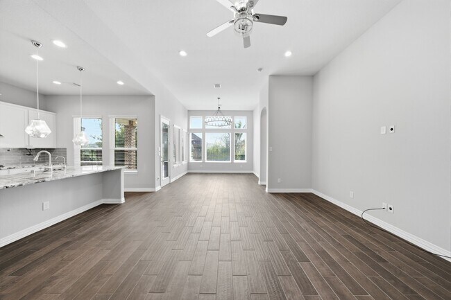 Building Photo - 3818 Benevento Ct