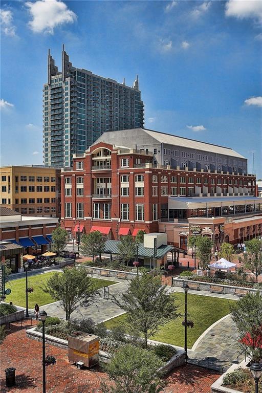 Building Photo - 395 Laurent St NW