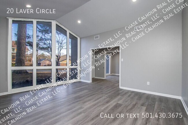 Building Photo - 20 Laver Cir