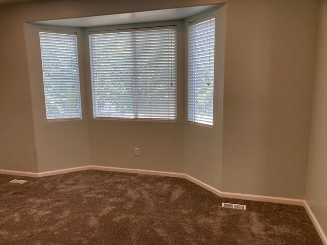 Building Photo - Beautiful Home in Highly Desired Daybreak Location!