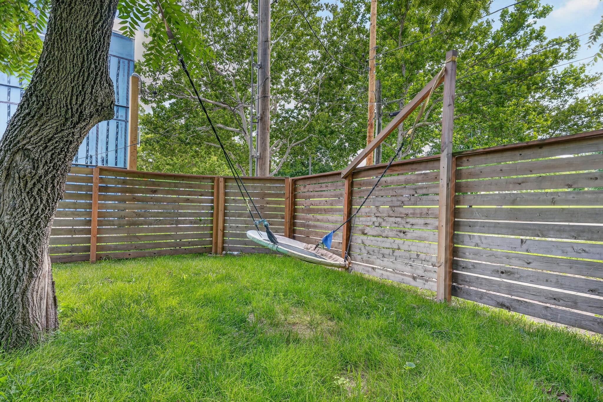 Building Photo - 1742 Belleview Ave