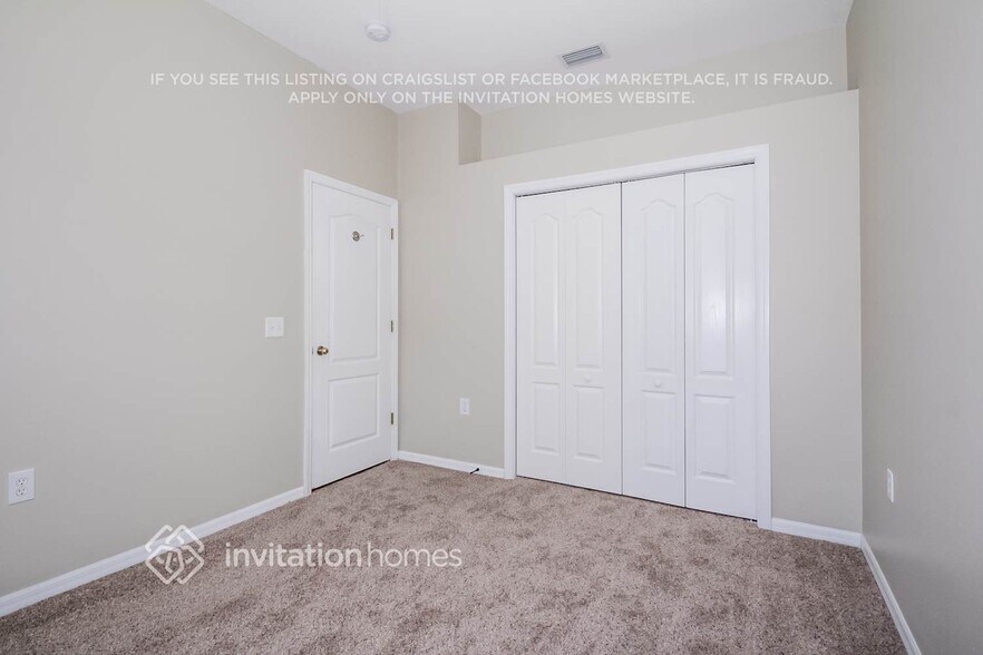 Building Photo - 6731 Monarch Park Dr