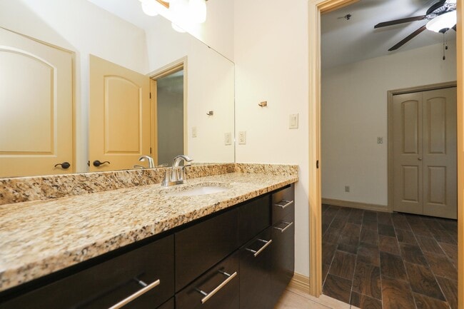 Building Photo - 8216 Casa Verde Rd