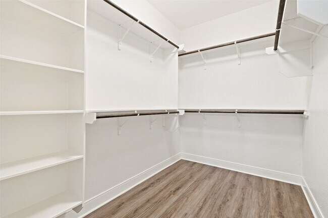 Building Photo - 129 Diamond Head Dr